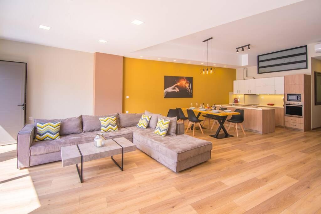 Family Luxury Apartment Chania  Buitenkant foto