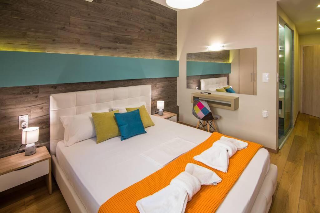 Family Luxury Apartment Chania  Buitenkant foto