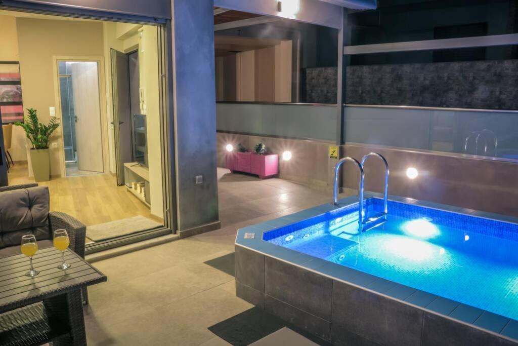Family Luxury Apartment Chania  Buitenkant foto