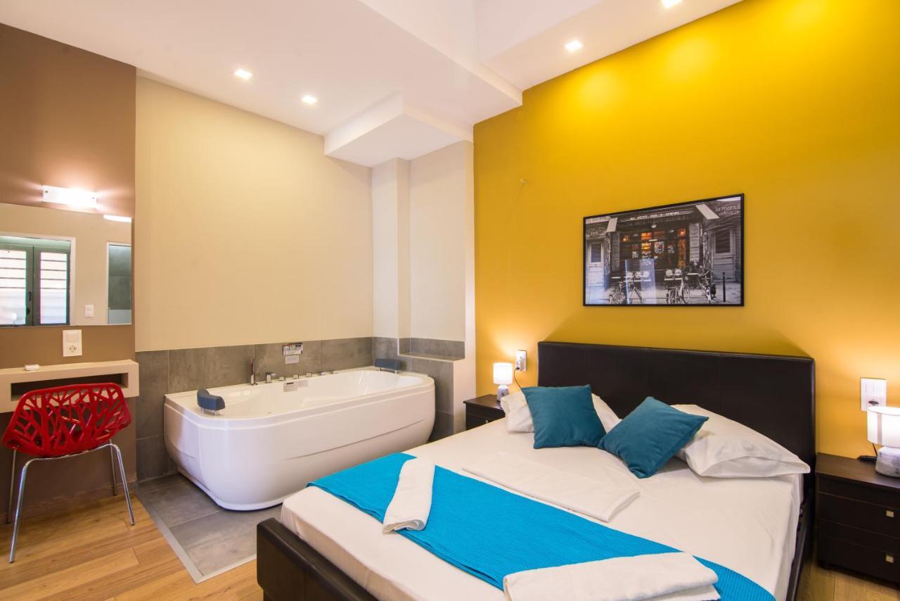 Family Luxury Apartment Chania  Buitenkant foto